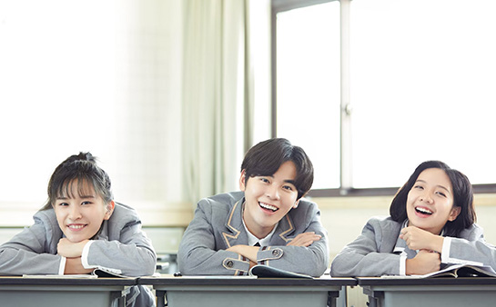 数学思维与同步数学课程，学习目标有哪些不同